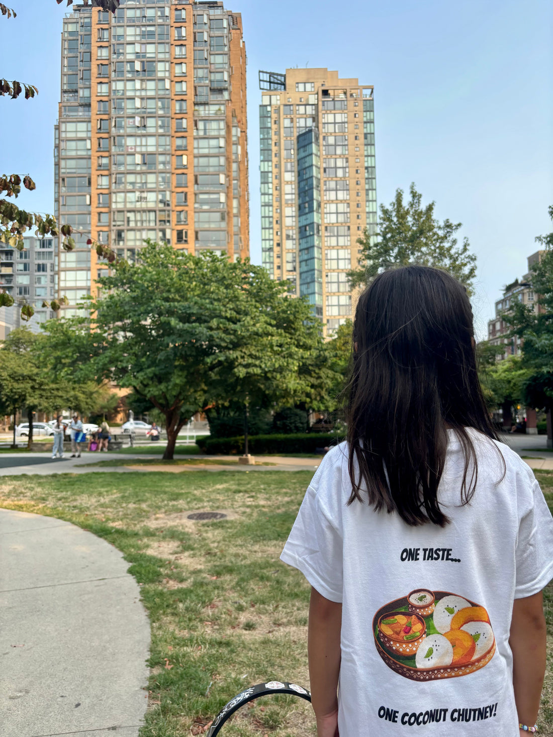 Family Day: Celebrate Meaningful Moments Together with TastyTshirtCo Happy Shop